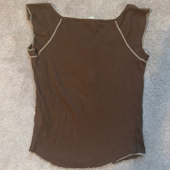 Derek Heart brown short sleeve scoop neck top button down - Picture 2 of 3